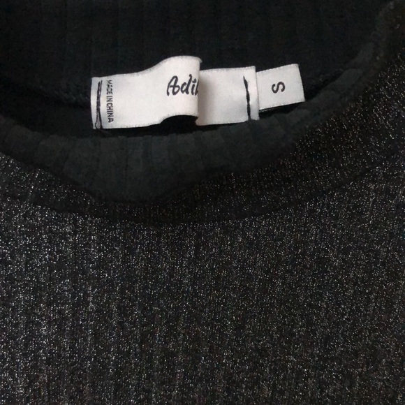 Sparkly black top - Size Small - Picture 3 of 3